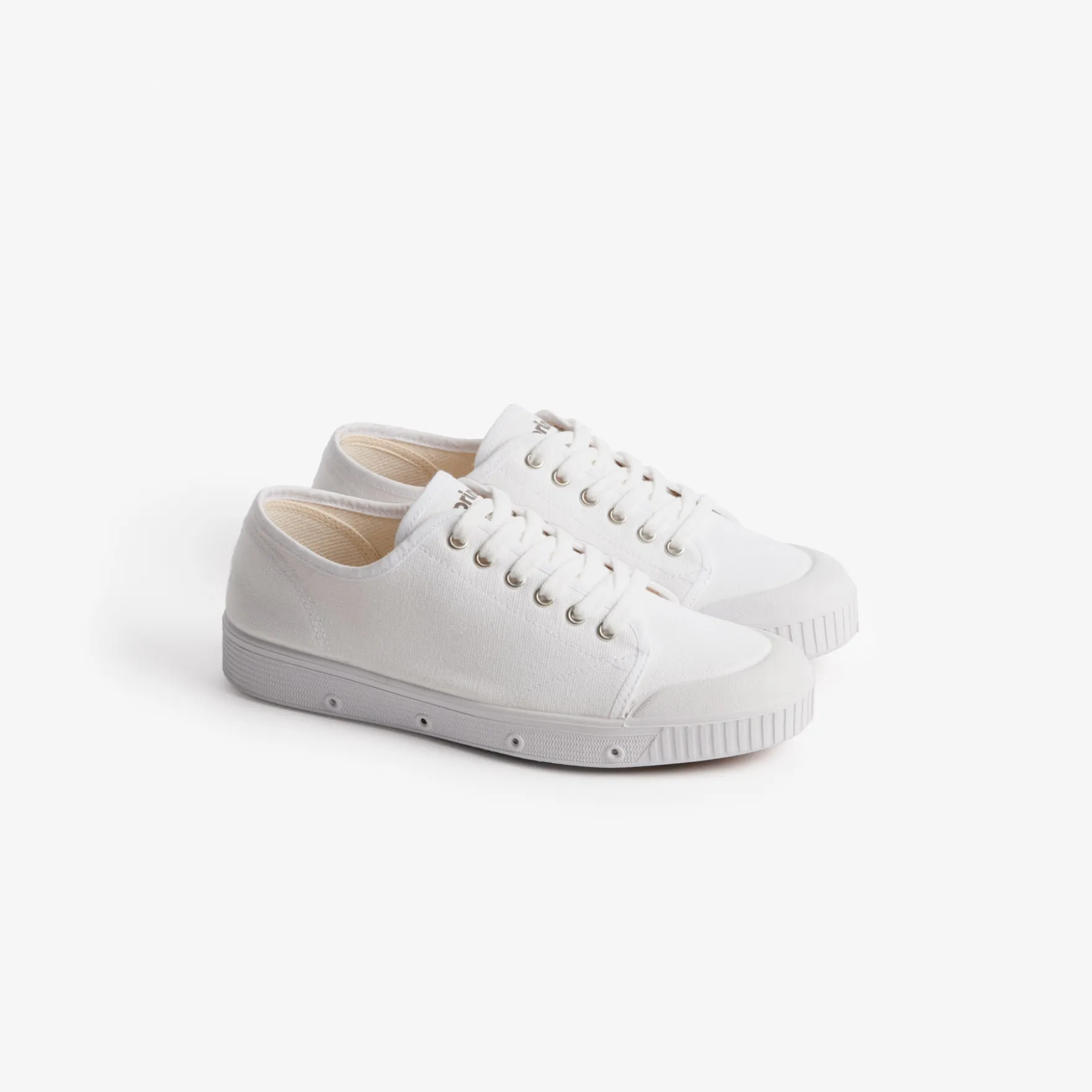 tennis en toile blanche