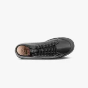 La basket noire en cuir de Spring Court