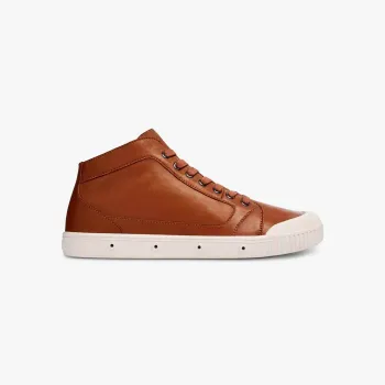 La basket camel en cuir de Spring Court