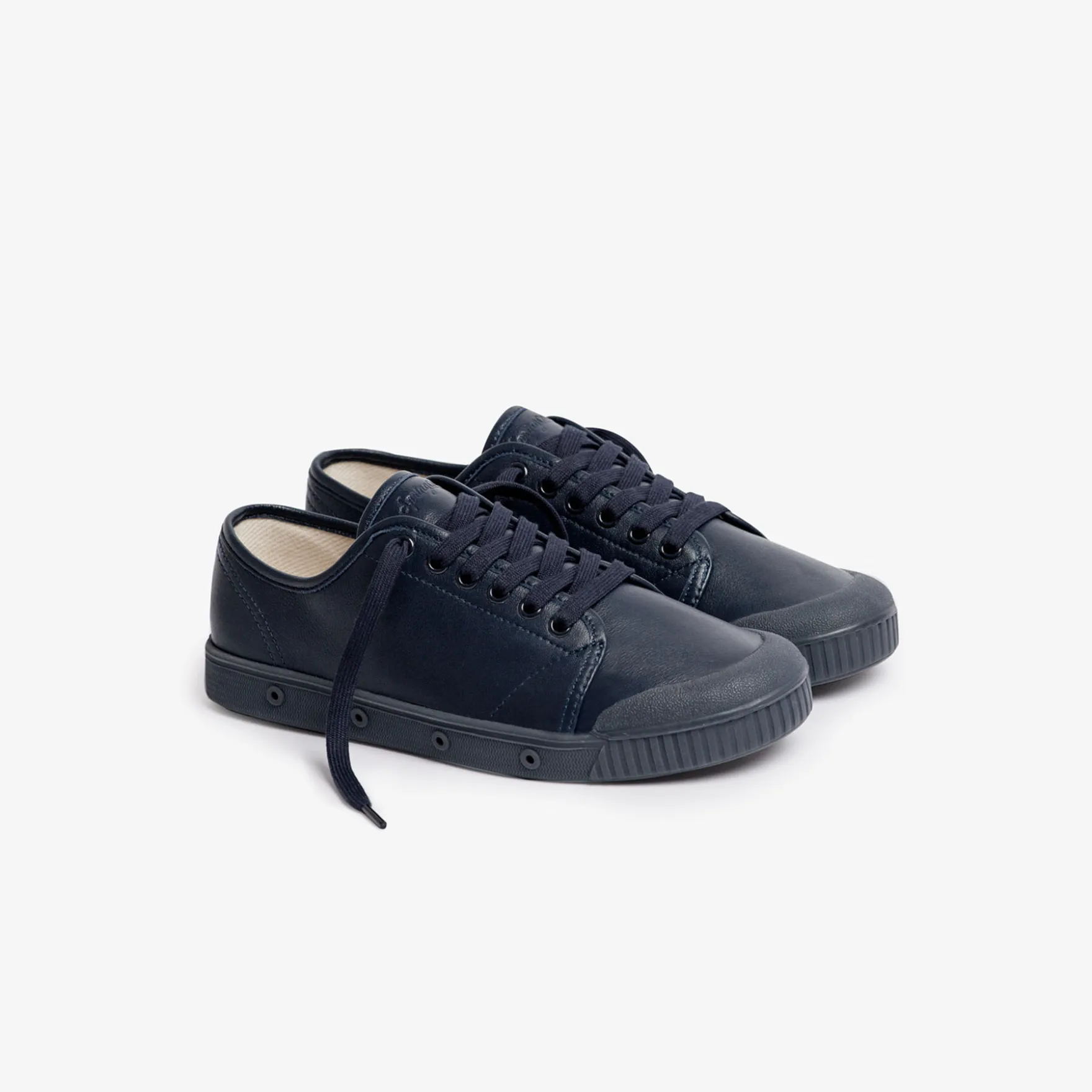 tennis basses en cuir bleu marine