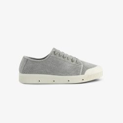 grey low top sneakers