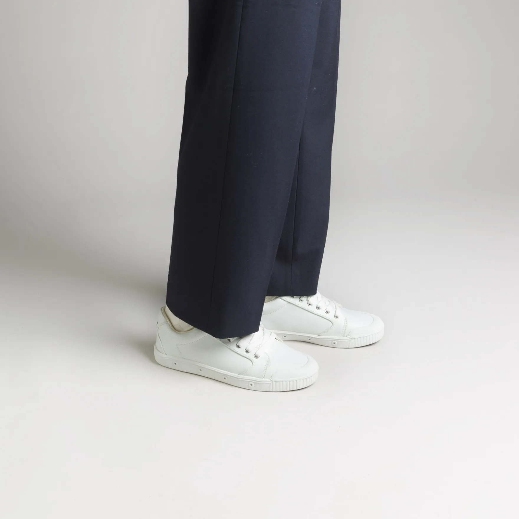 baskets blanches en cuir