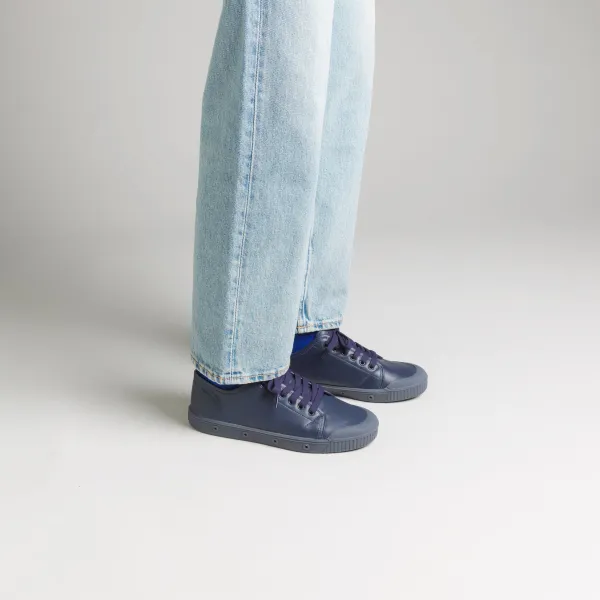tennis en cuir bleu marine